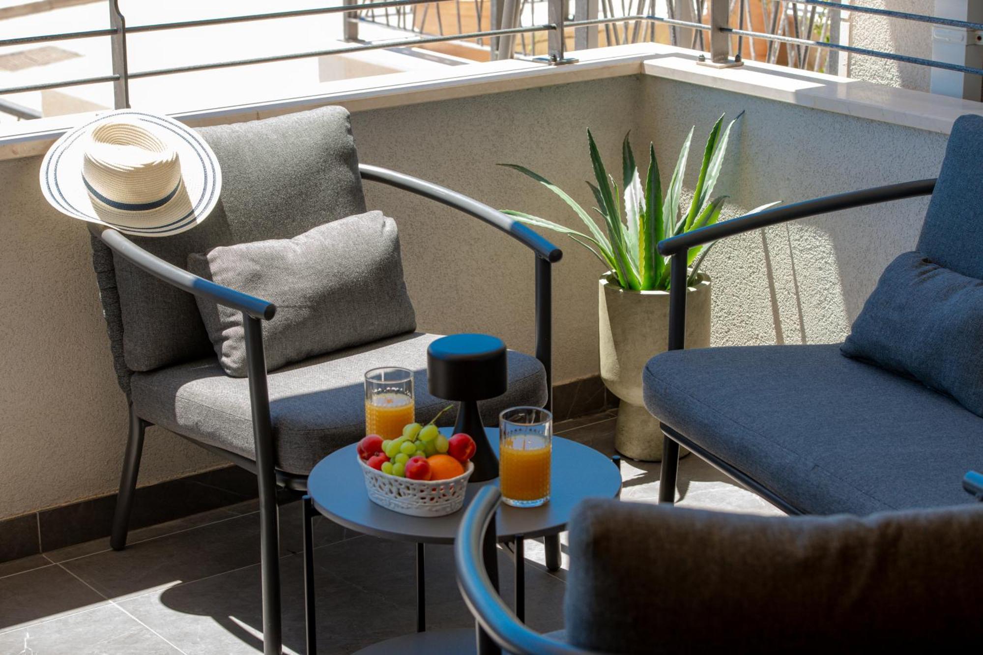 Sunny Rock Apartment *